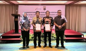 Keterangan foto: Bank Jateng Cabang Yogyakarta resmi menandatangani Perjanjian Kerja Sama dengan Polda DIY terkait pemberian fasilitas kredit bagi anggota di lingkungan Polda DIY yang dilaksanakan pada Selasa (24/2/2026) di Hotel Royal Ambarukmo – Yogyakarta