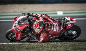 Kolaborasi Lenovo dengan Aruba.it Racing – Ducati di ajang WorldSBK